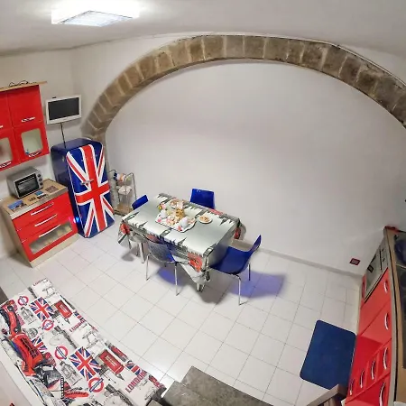 Quartiere Medievale - Trilocale Moderno La Nicchia *